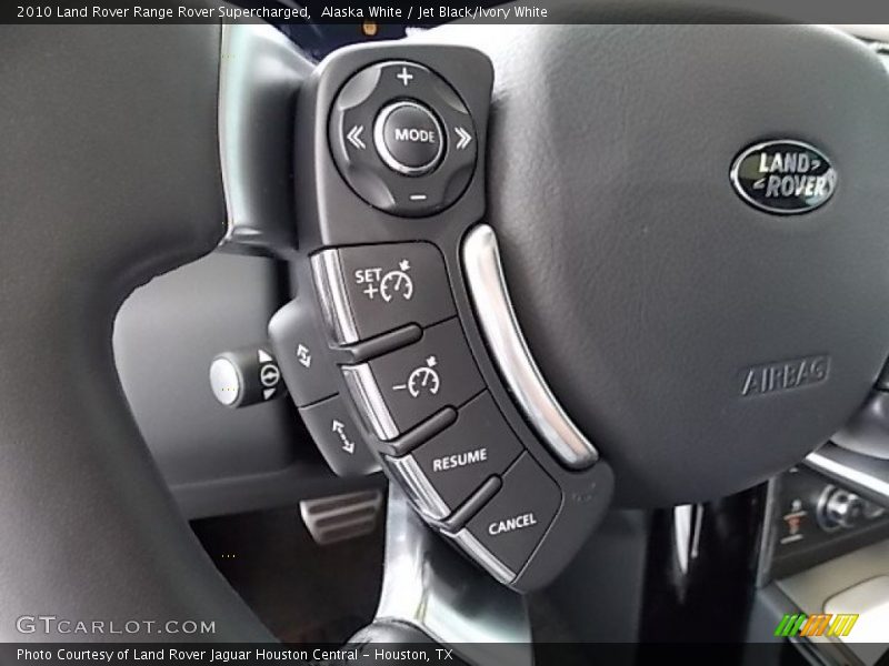 Controls of 2010 Range Rover Supercharged