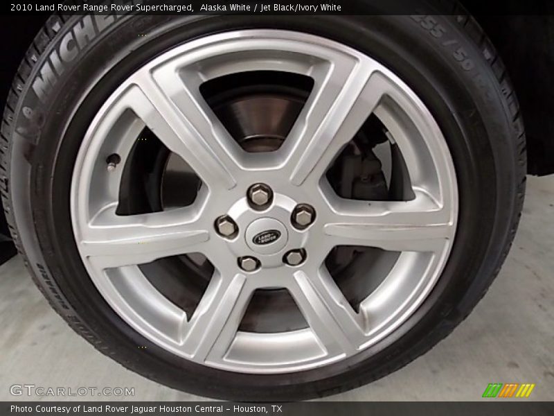  2010 Range Rover Supercharged Wheel