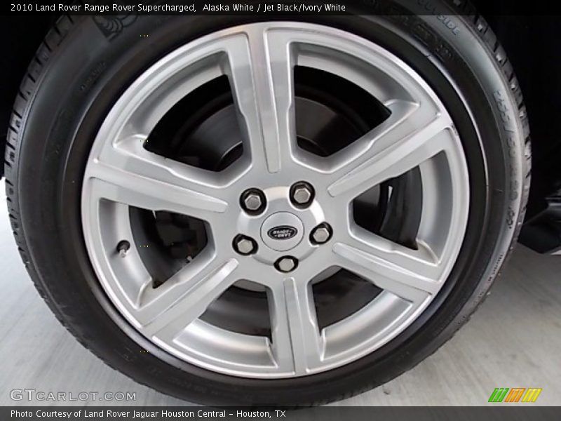  2010 Range Rover Supercharged Wheel