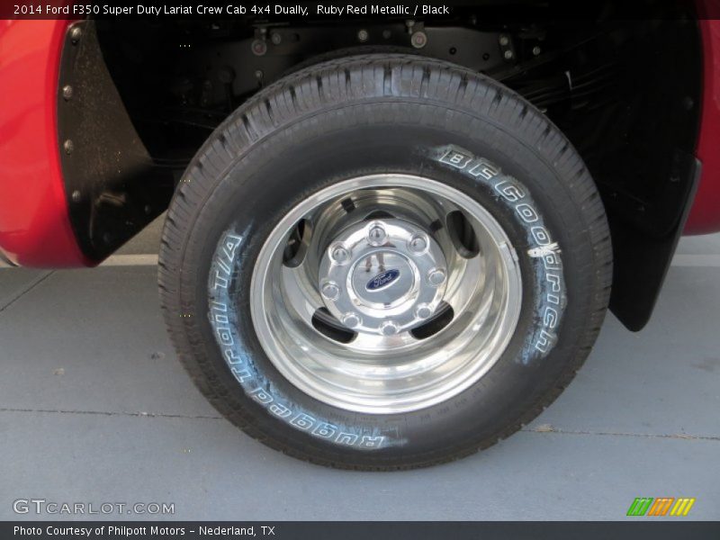  2014 F350 Super Duty Lariat Crew Cab 4x4 Dually Wheel