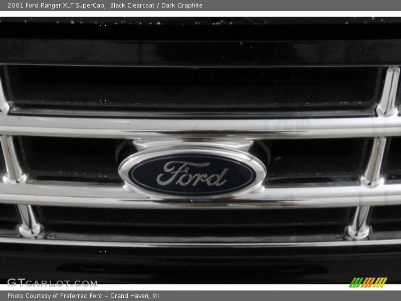 Black Clearcoat / Dark Graphite 2001 Ford Ranger XLT SuperCab