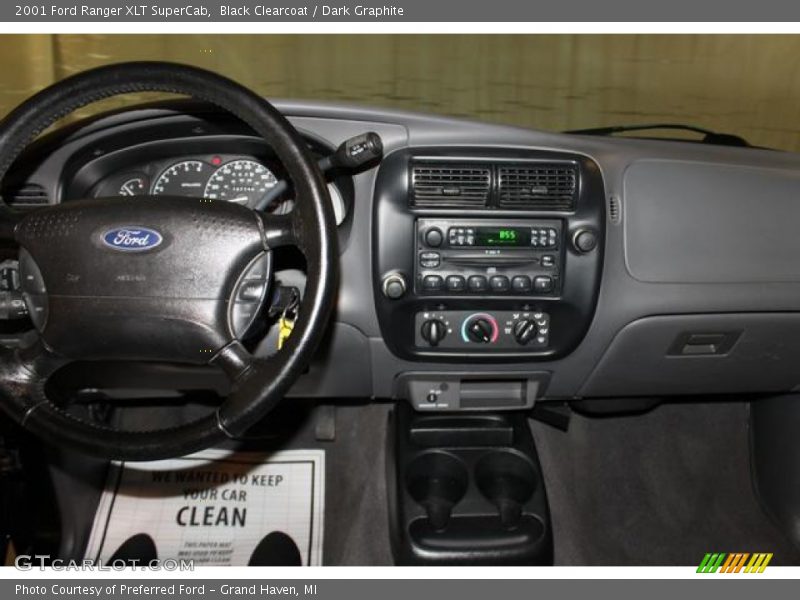 Black Clearcoat / Dark Graphite 2001 Ford Ranger XLT SuperCab