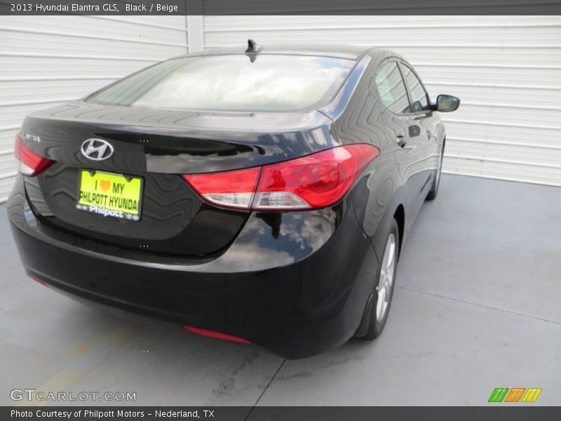 Black / Beige 2013 Hyundai Elantra GLS