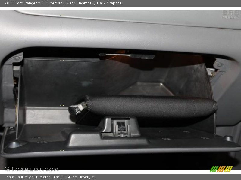 Black Clearcoat / Dark Graphite 2001 Ford Ranger XLT SuperCab