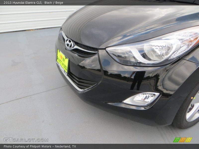 Black / Beige 2013 Hyundai Elantra GLS