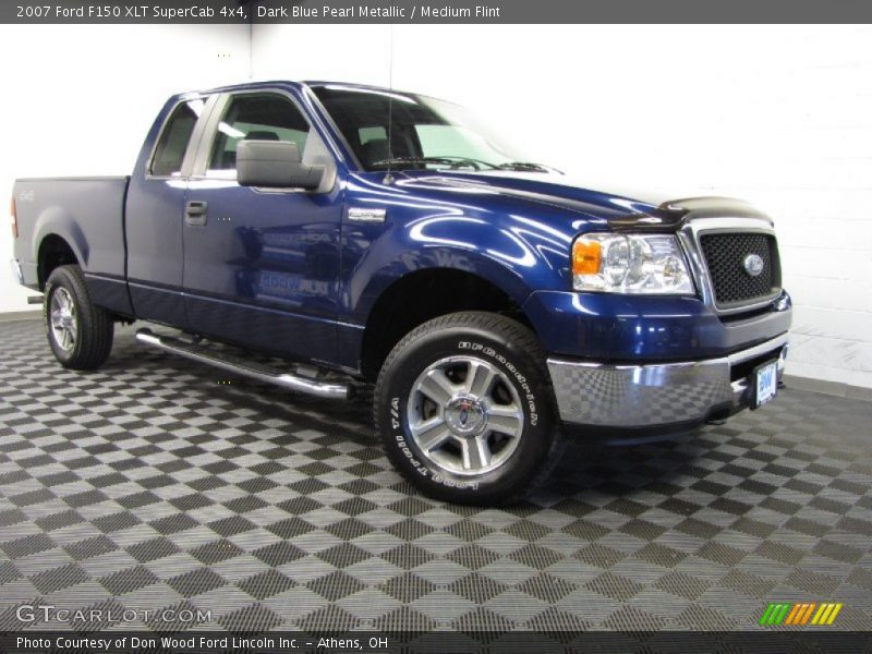 Dark Blue Pearl Metallic / Medium Flint 2007 Ford F150 XLT SuperCab 4x4