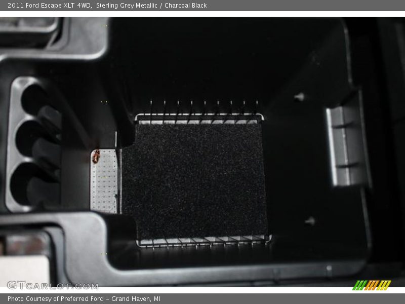 Sterling Grey Metallic / Charcoal Black 2011 Ford Escape XLT 4WD