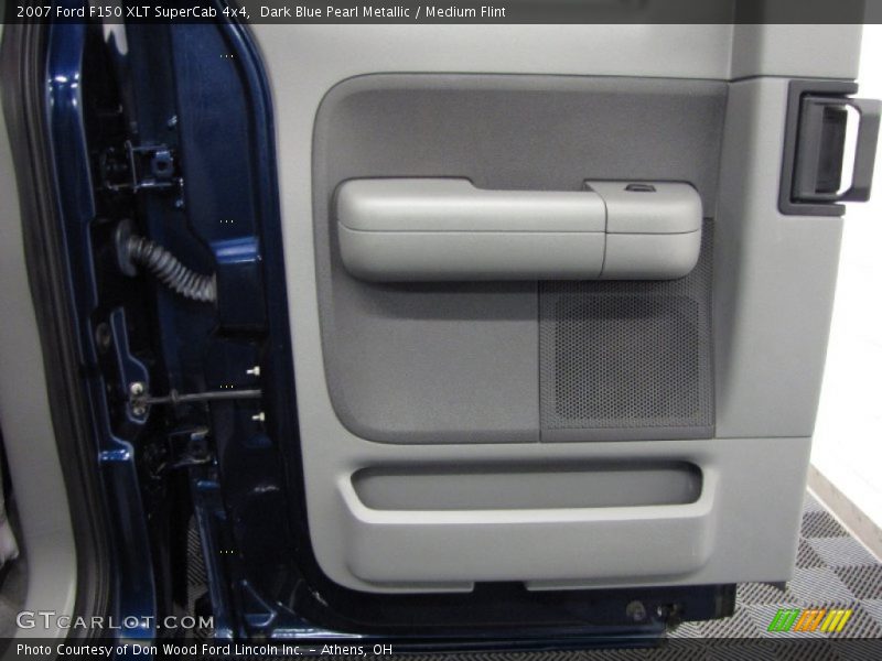 Dark Blue Pearl Metallic / Medium Flint 2007 Ford F150 XLT SuperCab 4x4