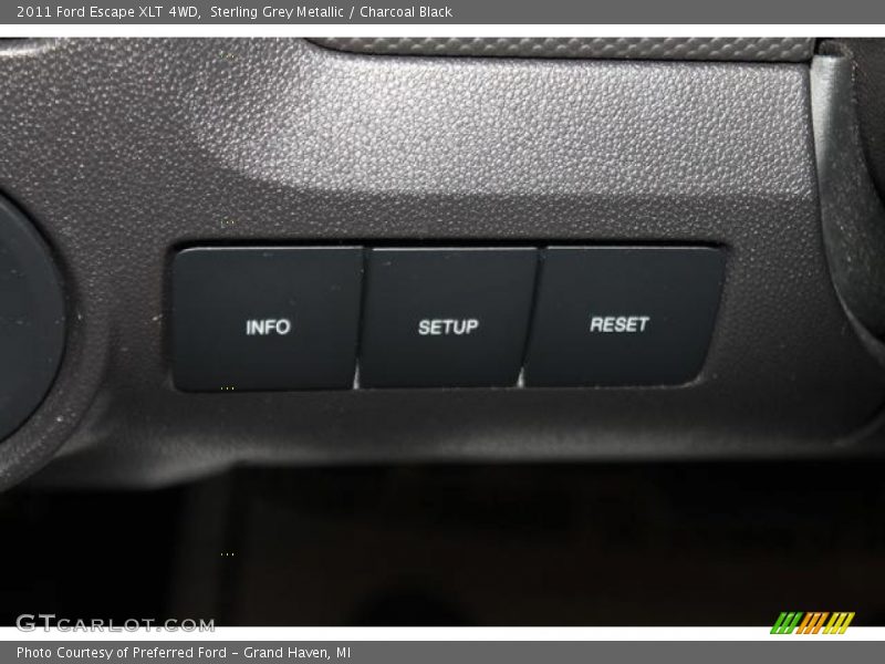 Sterling Grey Metallic / Charcoal Black 2011 Ford Escape XLT 4WD