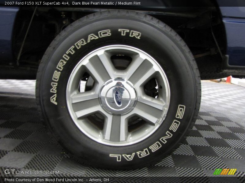 Dark Blue Pearl Metallic / Medium Flint 2007 Ford F150 XLT SuperCab 4x4