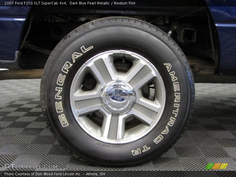 Dark Blue Pearl Metallic / Medium Flint 2007 Ford F150 XLT SuperCab 4x4