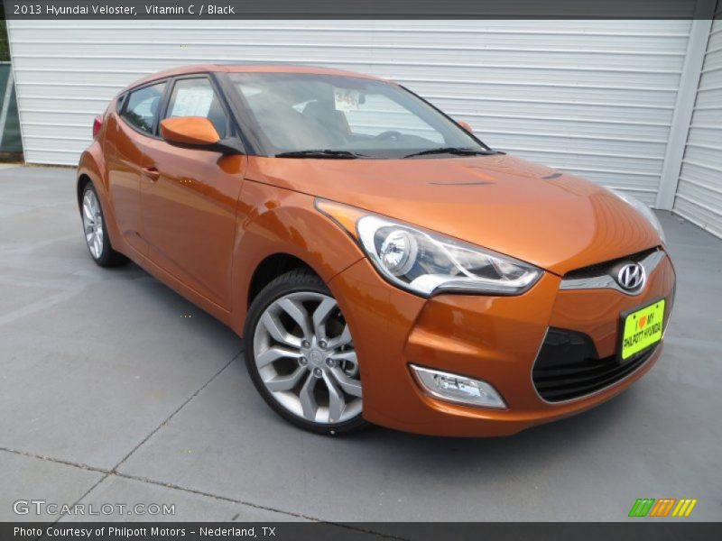 Vitamin C / Black 2013 Hyundai Veloster