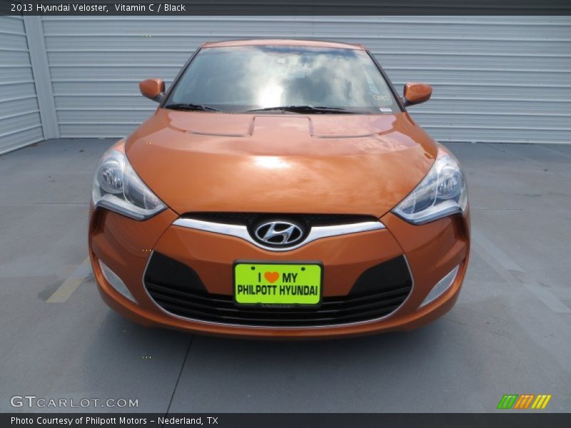 Vitamin C / Black 2013 Hyundai Veloster