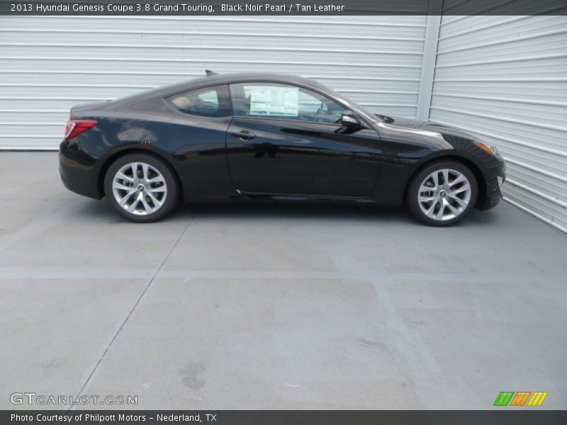 Black Noir Pearl / Tan Leather 2013 Hyundai Genesis Coupe 3.8 Grand Touring