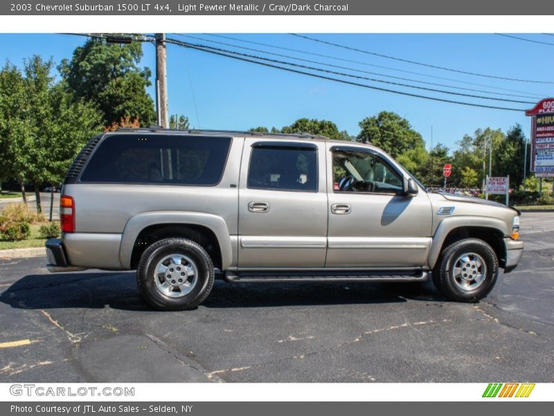 Light Pewter Metallic / Gray/Dark Charcoal 2003 Chevrolet Suburban 1500 LT 4x4