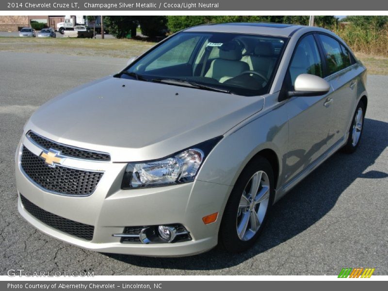 Champagne Silver Metallic / Cocoa/Light Neutral 2014 Chevrolet Cruze LT