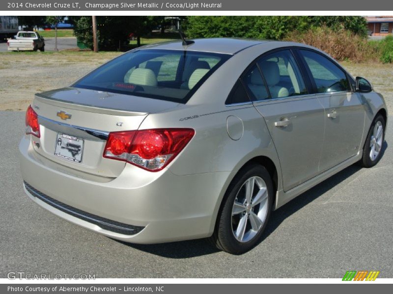 Champagne Silver Metallic / Cocoa/Light Neutral 2014 Chevrolet Cruze LT