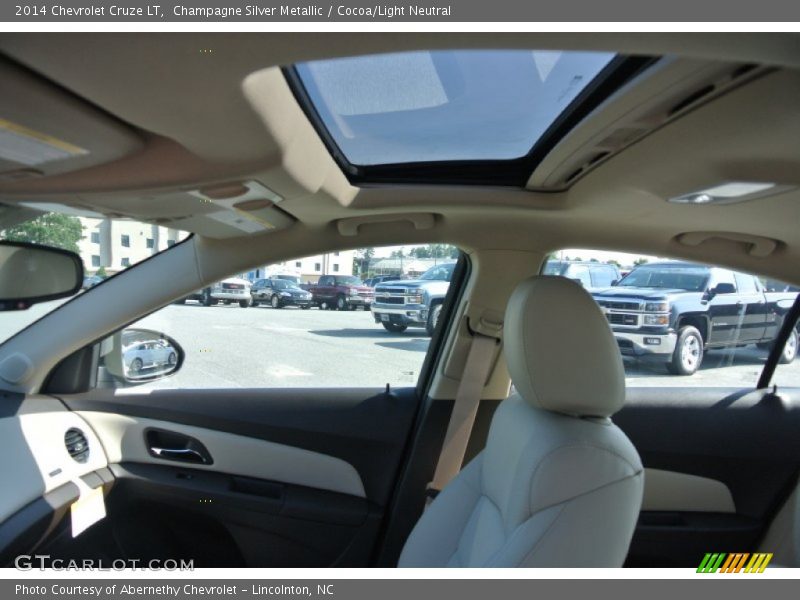 Champagne Silver Metallic / Cocoa/Light Neutral 2014 Chevrolet Cruze LT