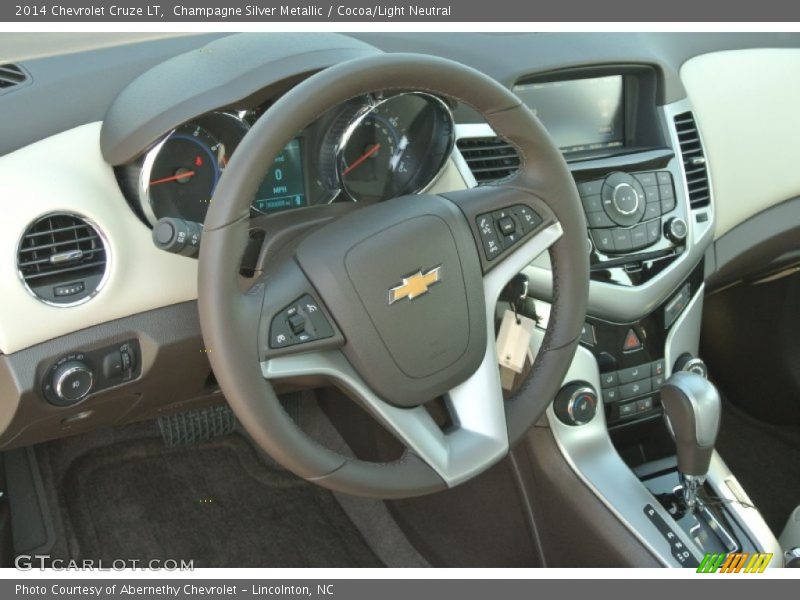Champagne Silver Metallic / Cocoa/Light Neutral 2014 Chevrolet Cruze LT