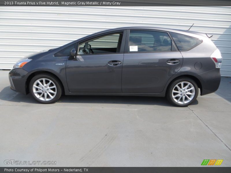 Magnetic Gray Metallic / Misty Gray 2013 Toyota Prius v Five Hybrid