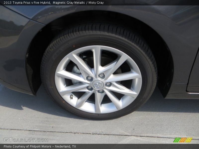 Magnetic Gray Metallic / Misty Gray 2013 Toyota Prius v Five Hybrid
