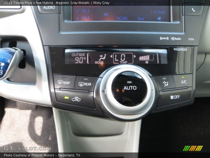 Magnetic Gray Metallic / Misty Gray 2013 Toyota Prius v Five Hybrid