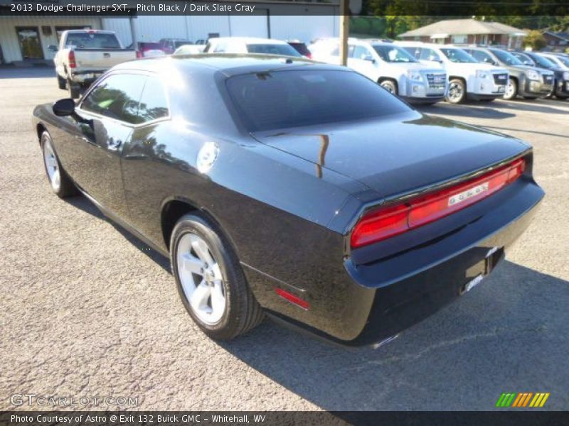 Pitch Black / Dark Slate Gray 2013 Dodge Challenger SXT