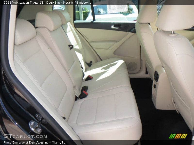 Deep Black Metallic / Sandstone 2011 Volkswagen Tiguan SE