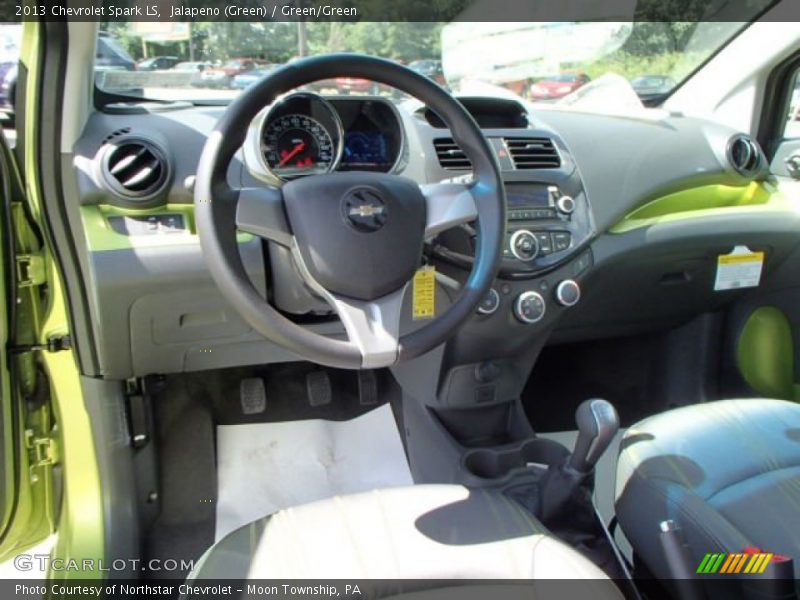 Jalapeno (Green) / Green/Green 2013 Chevrolet Spark LS