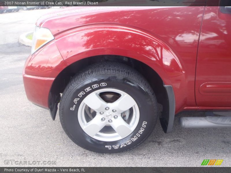 Red Brawn / Desert 2007 Nissan Frontier LE Crew Cab