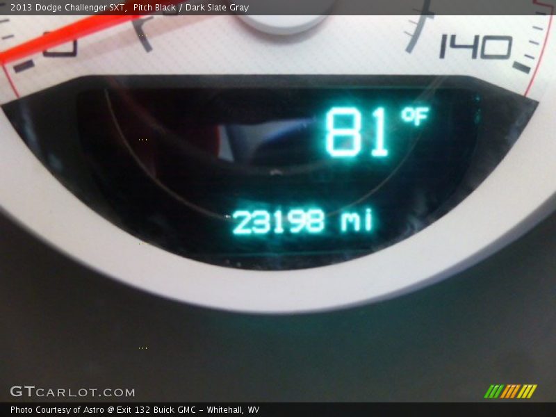 Pitch Black / Dark Slate Gray 2013 Dodge Challenger SXT