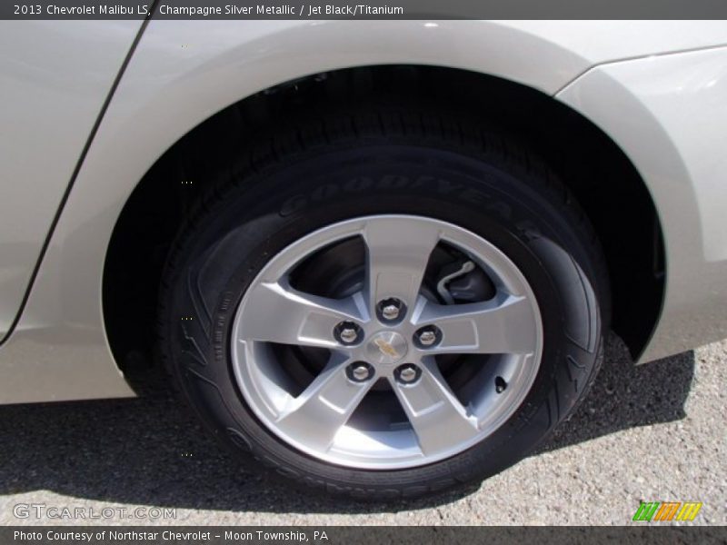 Champagne Silver Metallic / Jet Black/Titanium 2013 Chevrolet Malibu LS