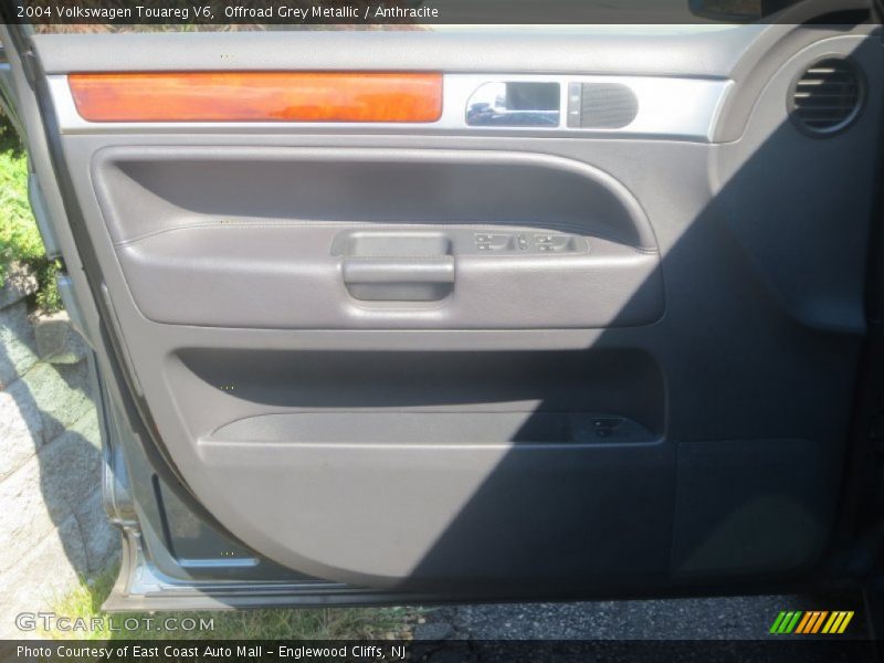 Offroad Grey Metallic / Anthracite 2004 Volkswagen Touareg V6