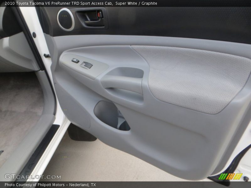 Super White / Graphite 2010 Toyota Tacoma V6 PreRunner TRD Sport Access Cab