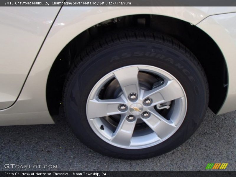 Champagne Silver Metallic / Jet Black/Titanium 2013 Chevrolet Malibu LS
