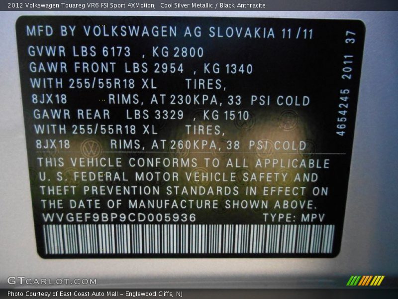 Cool Silver Metallic / Black Anthracite 2012 Volkswagen Touareg VR6 FSI Sport 4XMotion