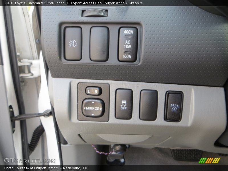 Super White / Graphite 2010 Toyota Tacoma V6 PreRunner TRD Sport Access Cab