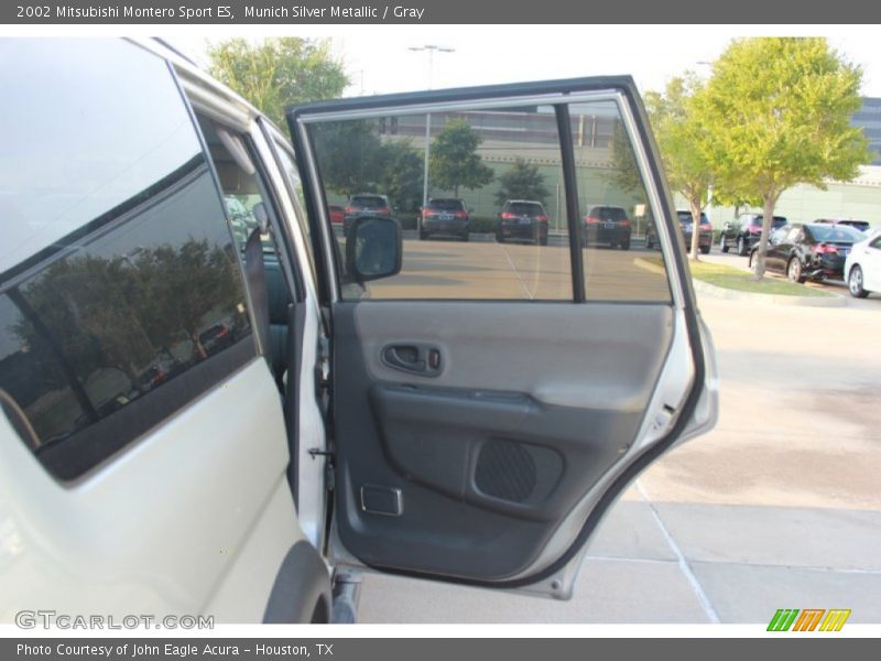 Munich Silver Metallic / Gray 2002 Mitsubishi Montero Sport ES