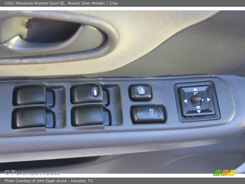 Munich Silver Metallic / Gray 2002 Mitsubishi Montero Sport ES