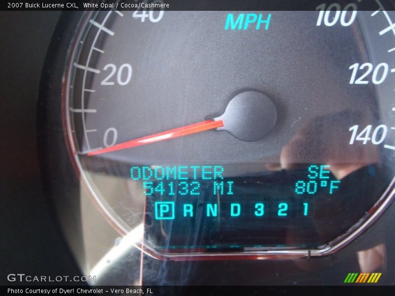 White Opal / Cocoa/Cashmere 2007 Buick Lucerne CXL