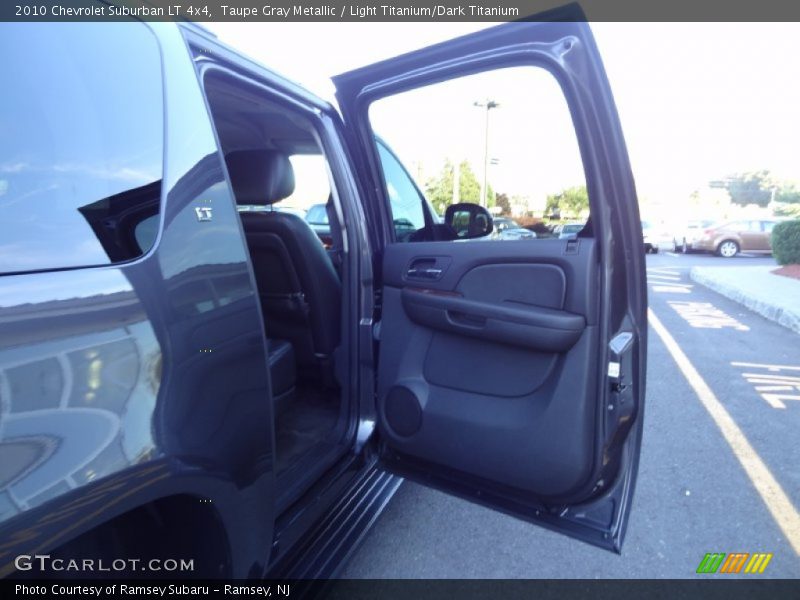 Taupe Gray Metallic / Light Titanium/Dark Titanium 2010 Chevrolet Suburban LT 4x4