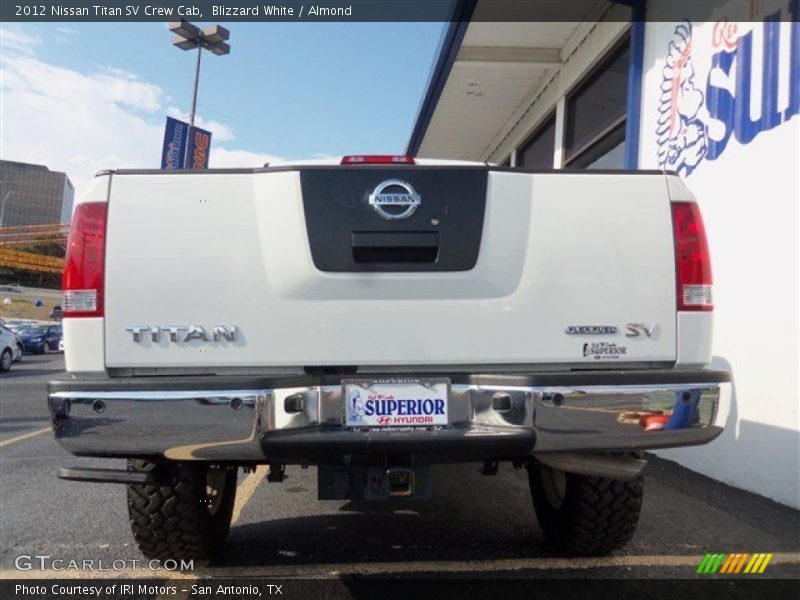 Blizzard White / Almond 2012 Nissan Titan SV Crew Cab