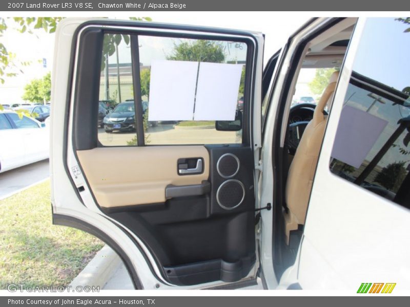 Chawton White / Alpaca Beige 2007 Land Rover LR3 V8 SE