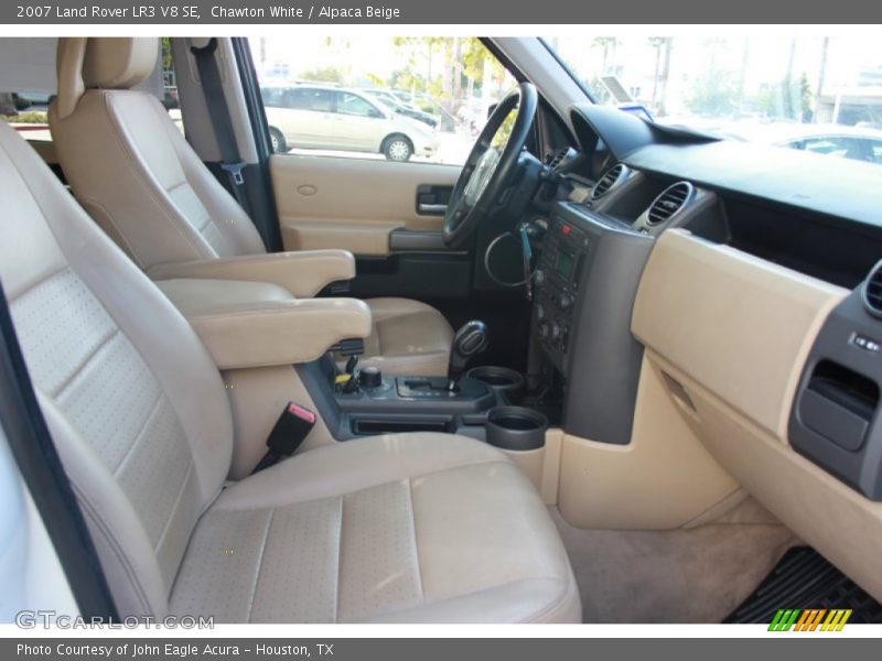 Chawton White / Alpaca Beige 2007 Land Rover LR3 V8 SE