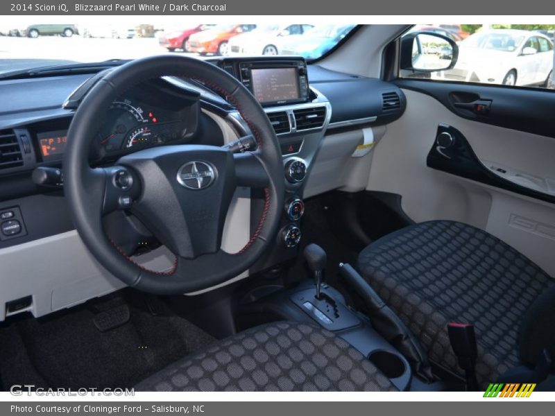 Blizzaard Pearl White / Dark Charcoal 2014 Scion iQ