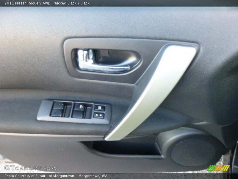 Wicked Black / Black 2011 Nissan Rogue S AWD