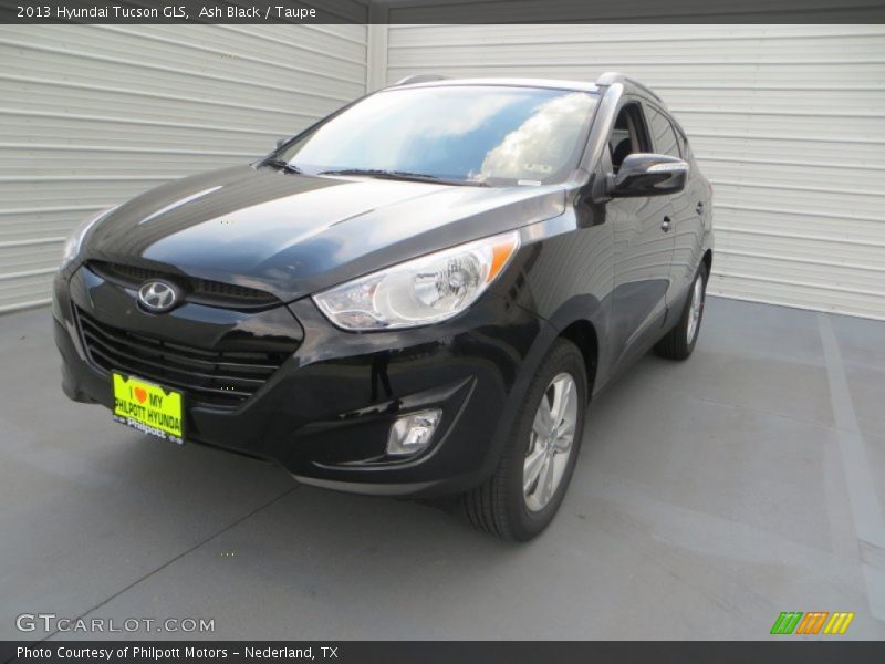 Ash Black / Taupe 2013 Hyundai Tucson GLS