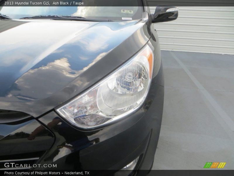 Ash Black / Taupe 2013 Hyundai Tucson GLS
