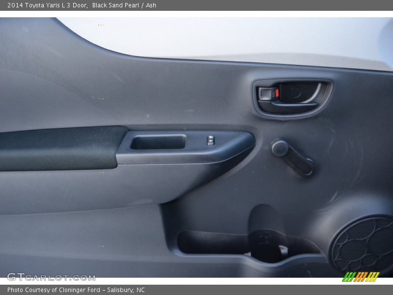 Black Sand Pearl / Ash 2014 Toyota Yaris L 3 Door