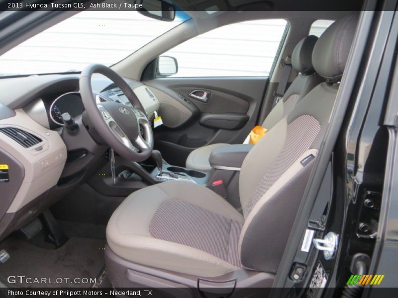 Ash Black / Taupe 2013 Hyundai Tucson GLS